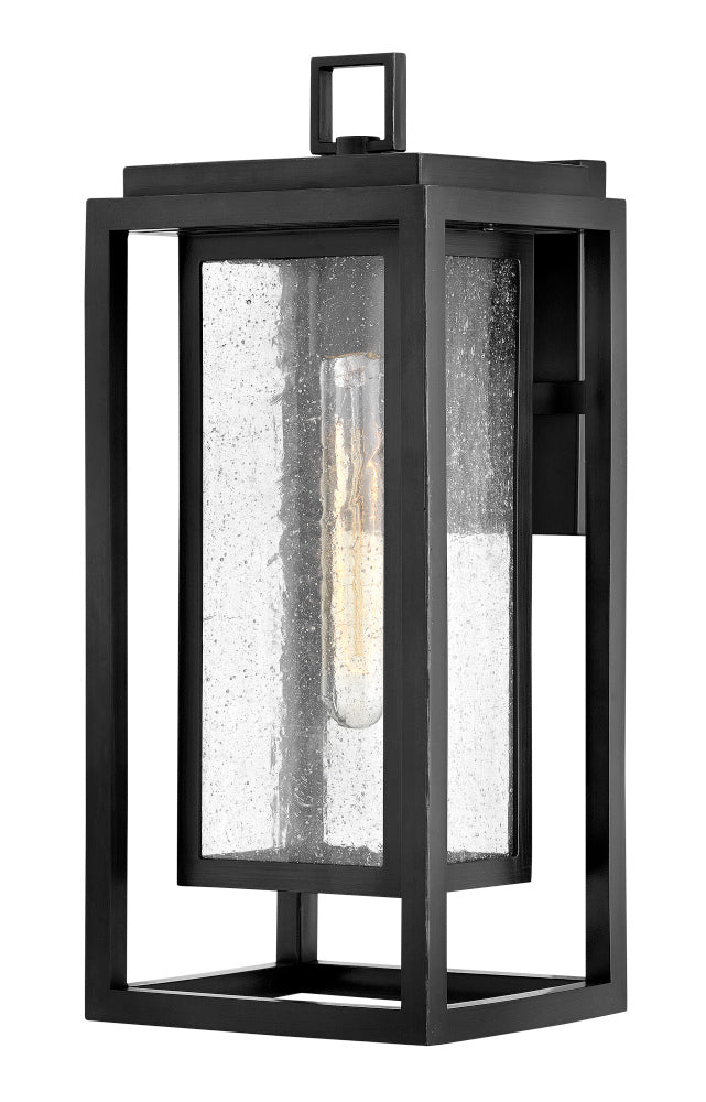 Exterior-Hinkley-HL1004