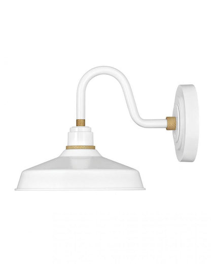 Exterior-Hinkley-HL10231