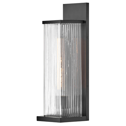 Exterior-Hinkley-HL10604