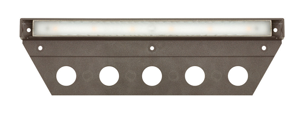 Exterior-Hinkley-HL15448