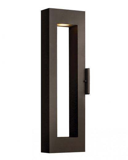 Exterior-Hinkley-HL1644
