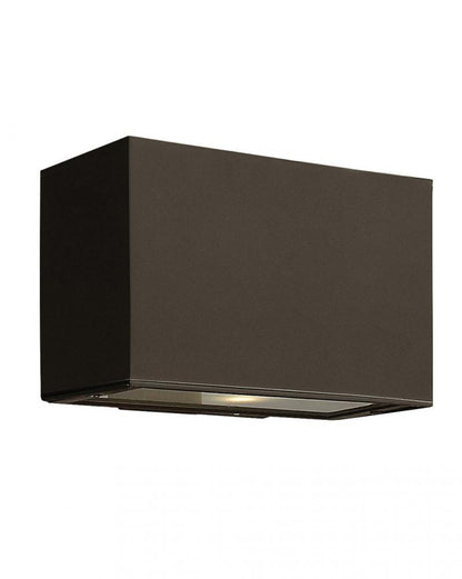 Exterior-Hinkley-HL1645