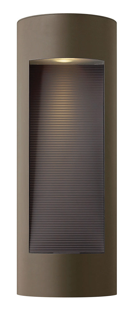 Exterior-Hinkley-HL1664