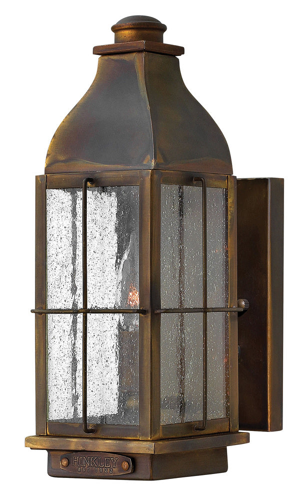 Exterior-Hinkley-HL2040
