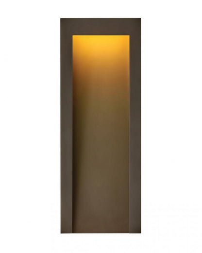 Exterior-Hinkley-HL2145