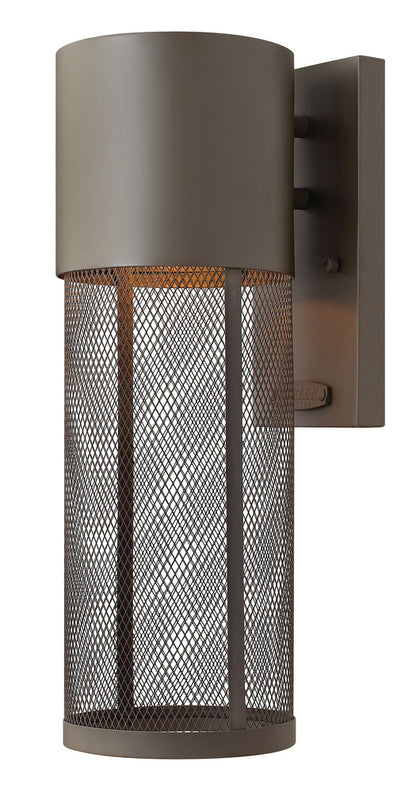 Exterior-Hinkley-HL2300