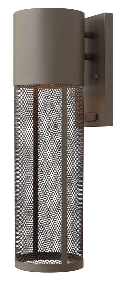 Exterior-Hinkley-HL2304