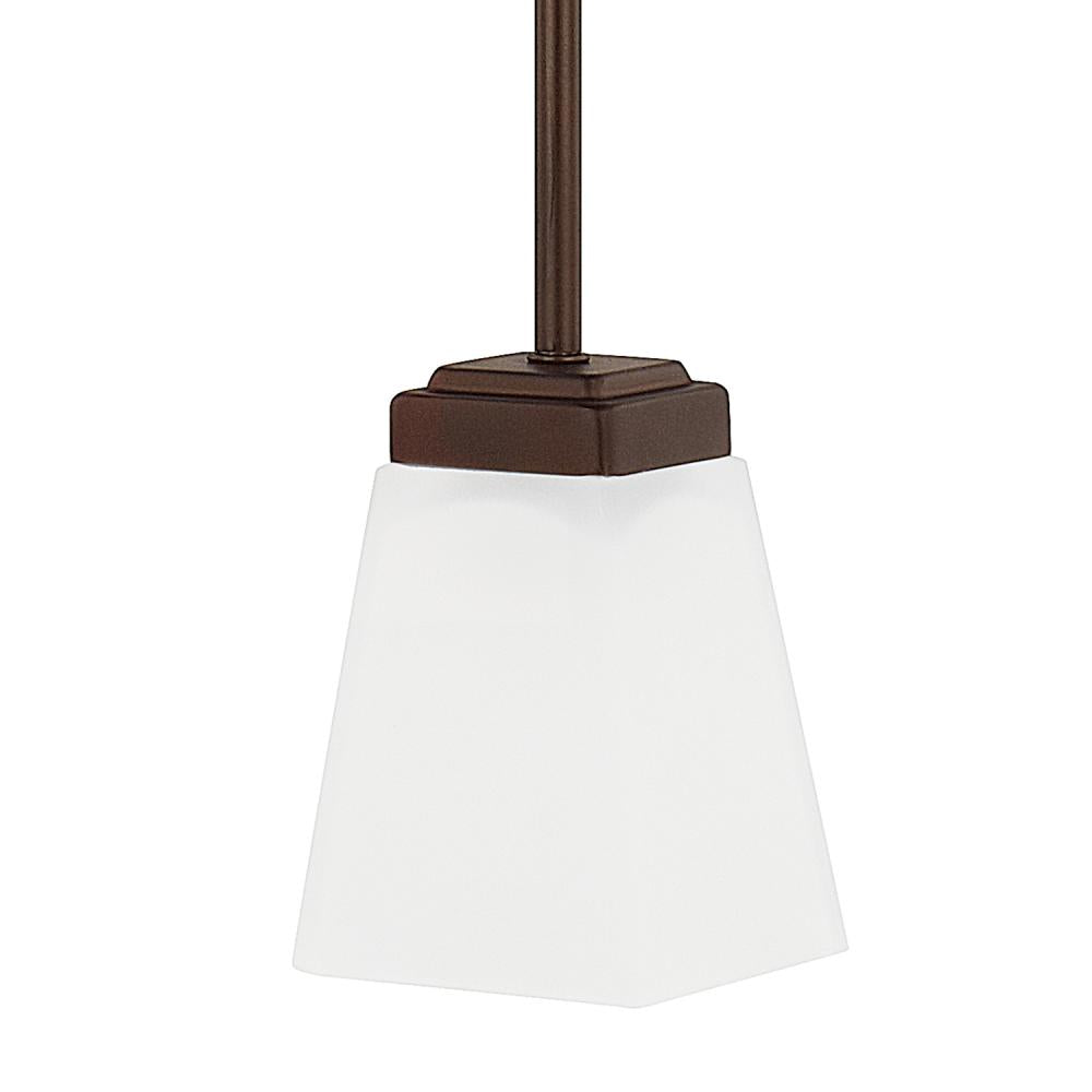 Pendants-Capital-314411