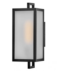 Exterior-Lark-L82070