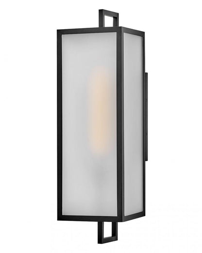 Exterior-Lark-L82075