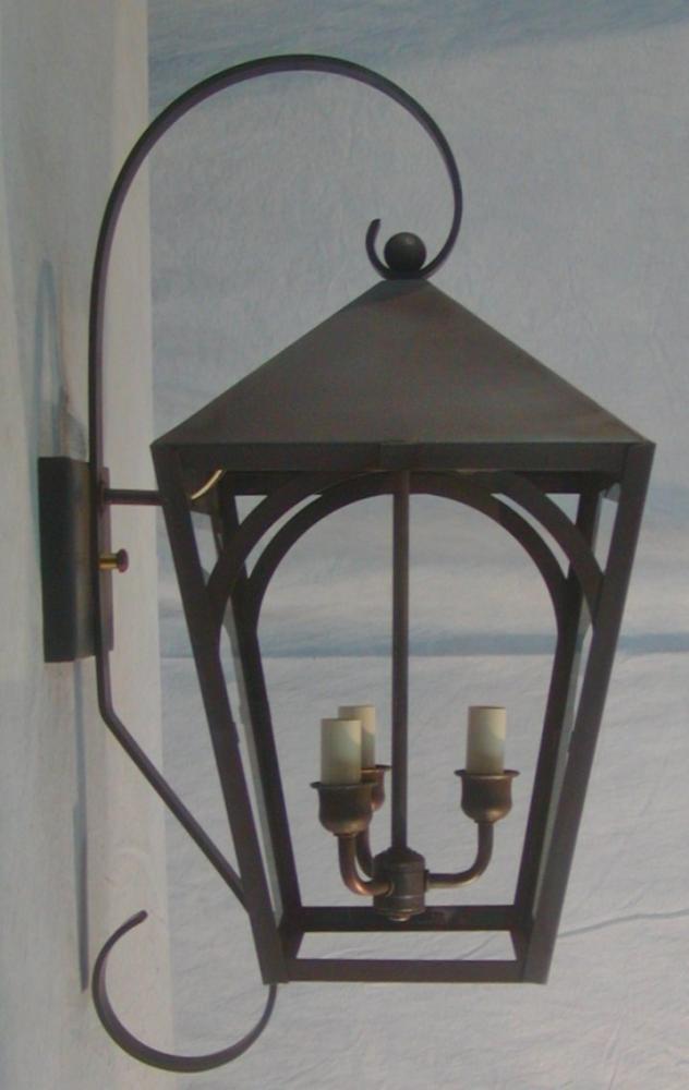 Arlington Outdoor Wall Lantern AR30601