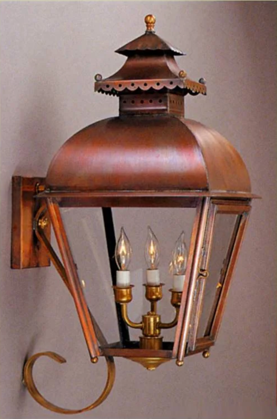 Duchess Outdoor Wall Lantern 85001