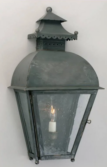 Duchess Outdoor Wall Lantern 8501P